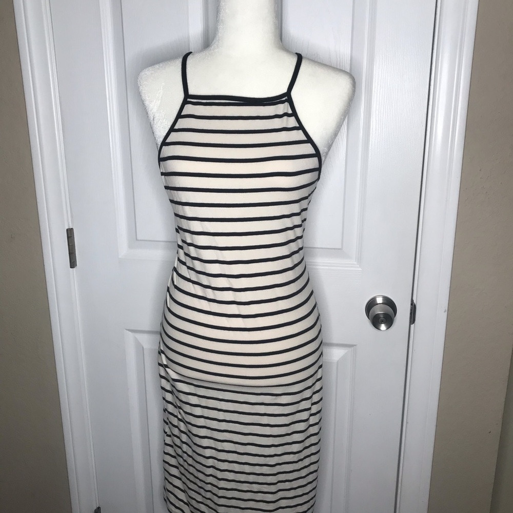 NWOT BW Stripe Midi Dress